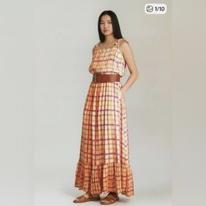 Label of Love Women’s Orange Gingham Midi Dress. Size M. Size 128